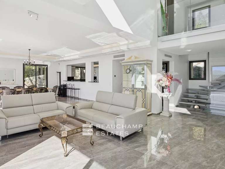 Villa with Sea view Mougins - 5 bedrooms - 389m²