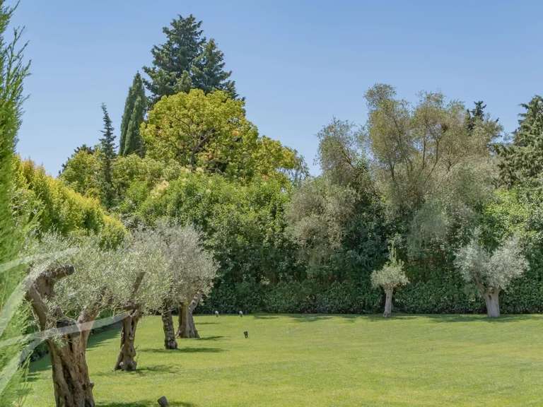 Villa Mougins - 5 bedrooms - 1500m²