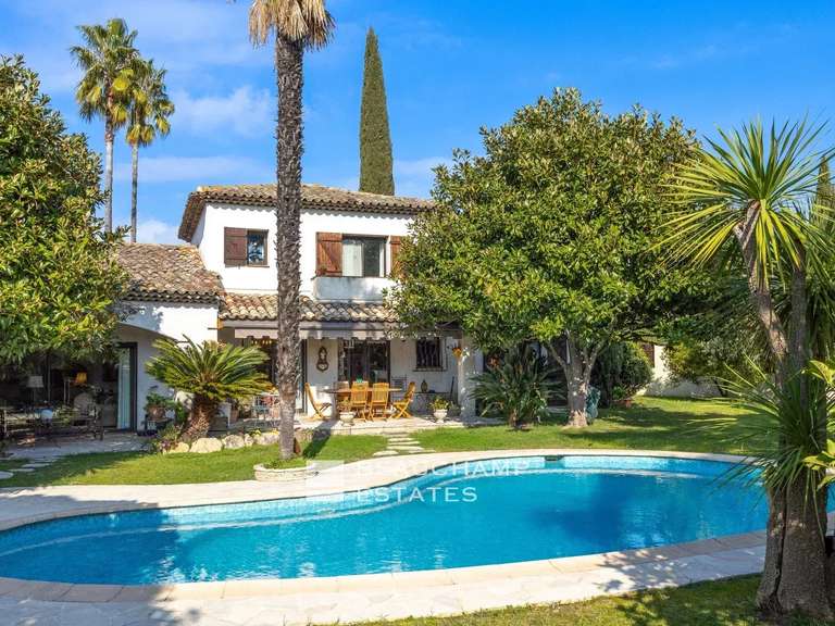 Villa Mougins - 5 chambres - 245m²