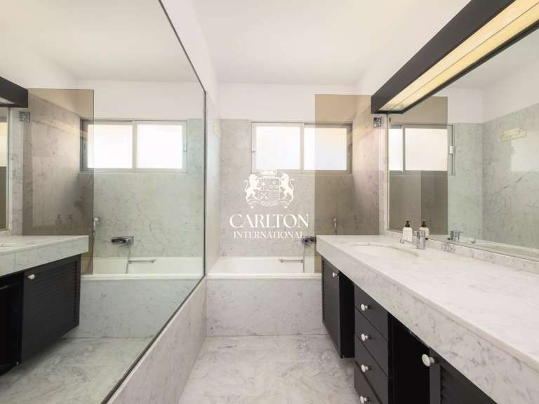 Villa Mougins - 7 chambres - 474m²