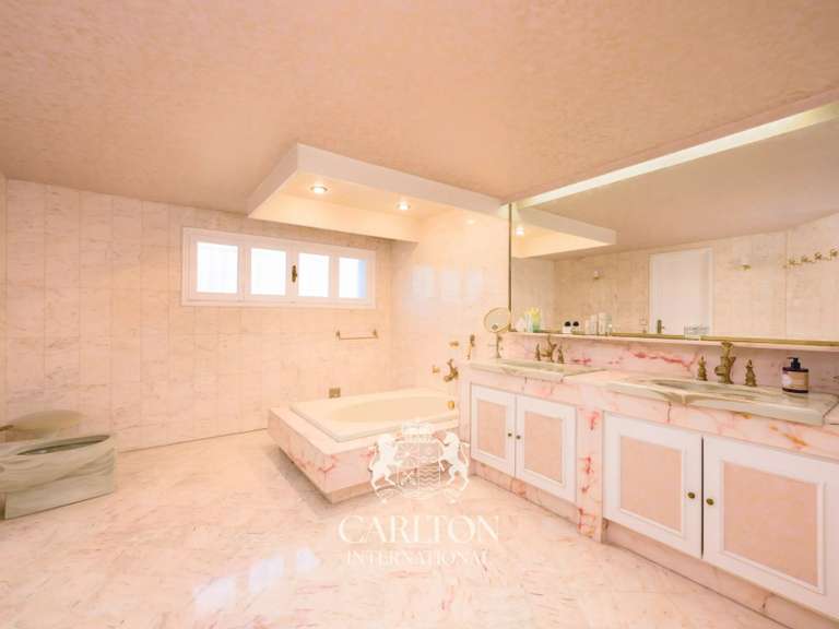 Villa Mougins - 7 bedrooms - 474m²