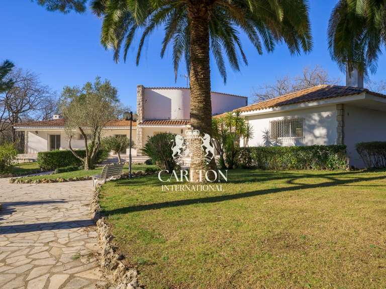 Villa Mougins - 7 bedrooms - 474m²