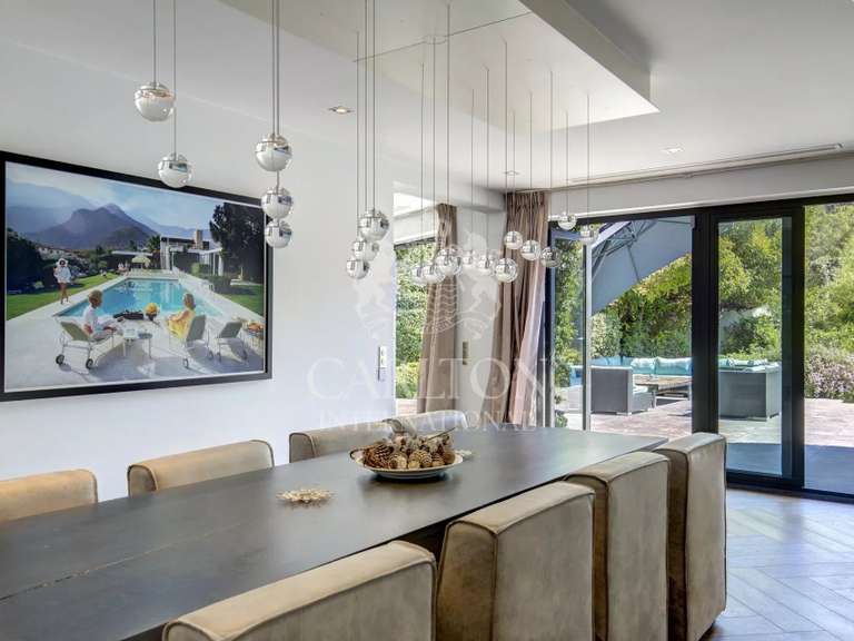 Villa Mougins - 5 bedrooms - 277m²