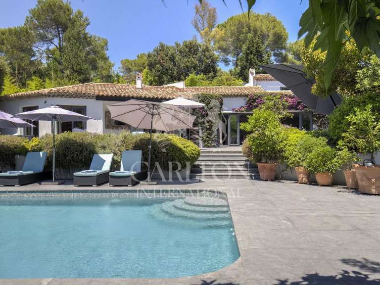 Villa Mougins - 5 chambres - 277m²