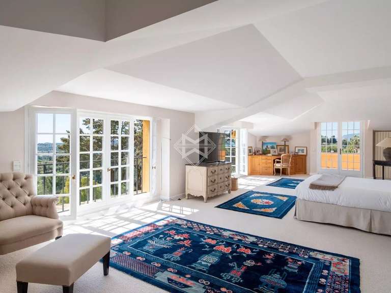 Villa Mougins - 13 bedrooms - 9683m²