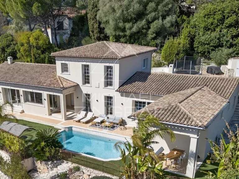 Villa Mougins - 5 bedrooms - 229m²