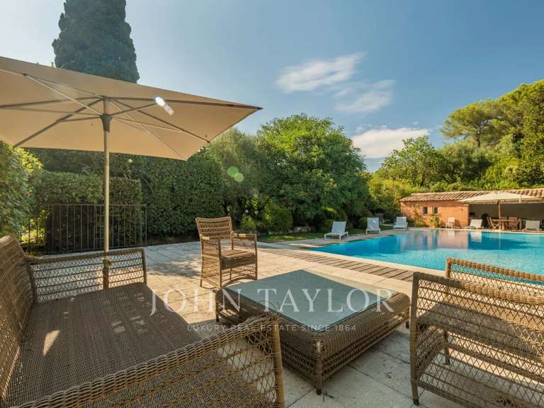 Villa Mougins - 11 chambres - 801m²