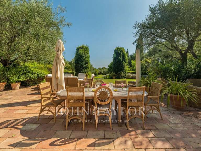 Villa Mougins - 11 chambres - 801m²