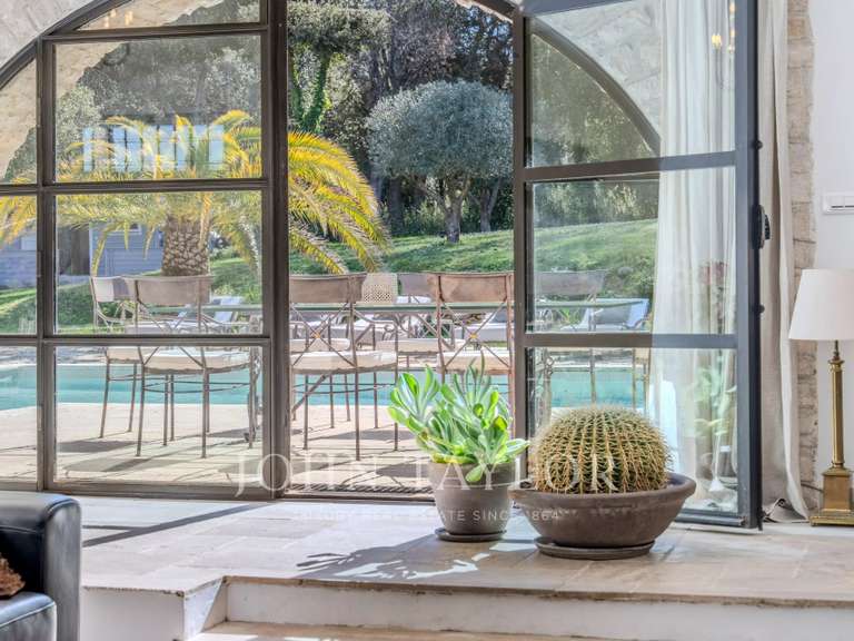 Villa Mougins - 4 bedrooms - 250m²