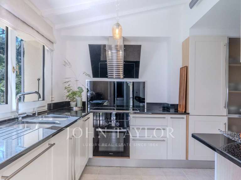 Villa Mougins - 4 bedrooms - 250m²