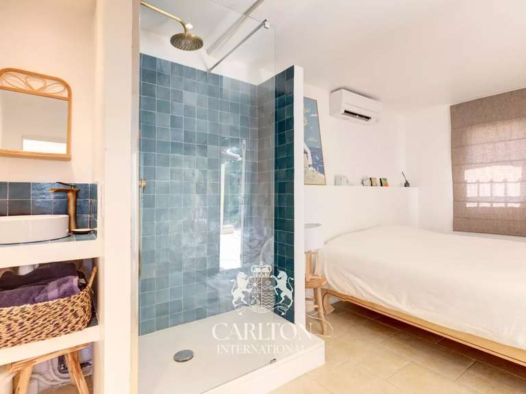 Villa Mougins - 5 bedrooms - 168m²