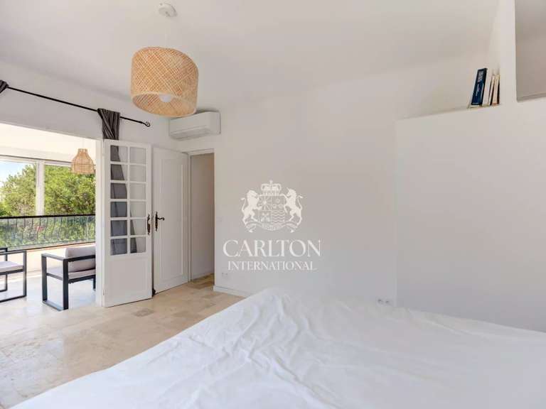 Villa Mougins - 5 bedrooms - 168m²