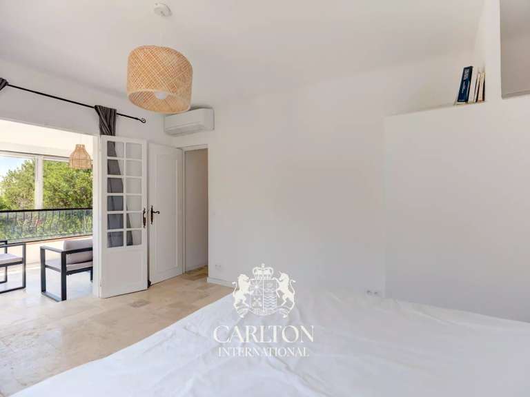 Villa Mougins - 5 bedrooms - 168m²