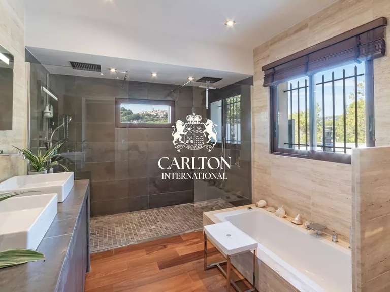 Villa Mougins - 5 chambres - 263m²