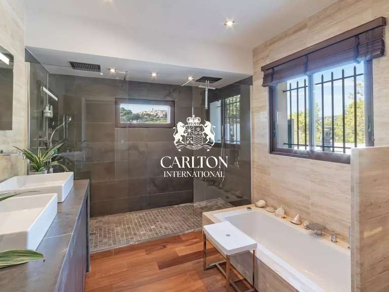 Villa Mougins - 5 chambres - 263m²