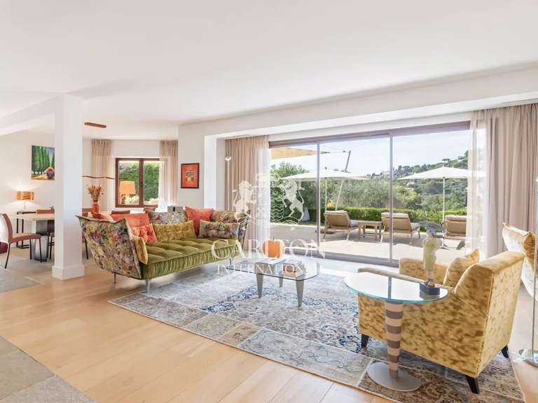 Villa Mougins - 5 bedrooms - 263m²