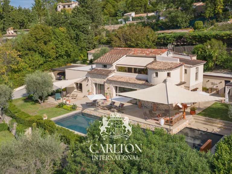 Villa Mougins - 5 bedrooms - 263m²