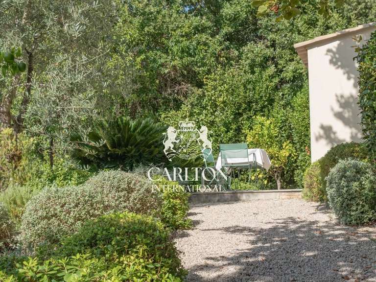 Villa Mougins - 5 bedrooms - 263m²