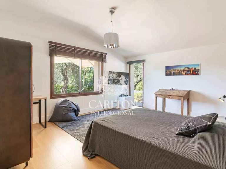 Villa Mougins - 5 bedrooms - 263m²