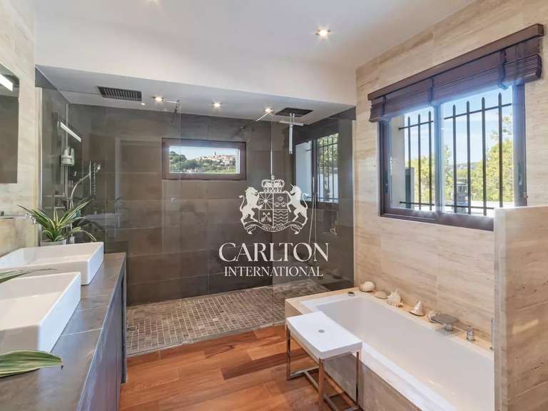 Villa Mougins - 5 chambres - 263m²