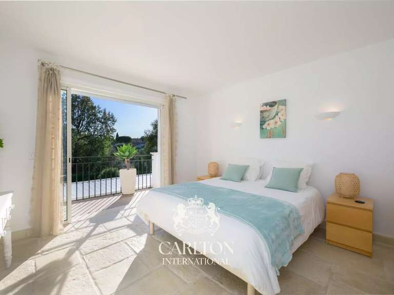 Villa Mougins - 4 bedrooms - 235m²