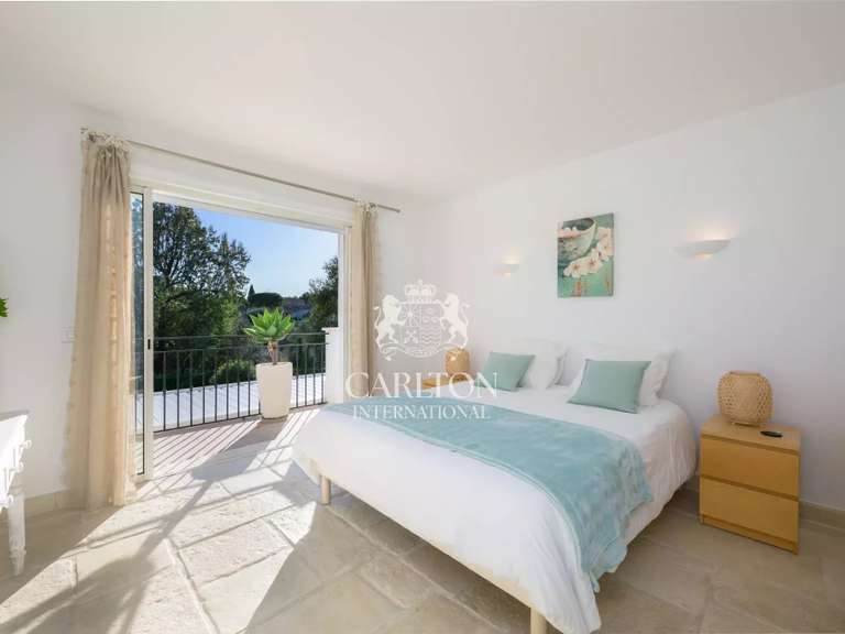 Villa Mougins - 4 bedrooms - 235m²