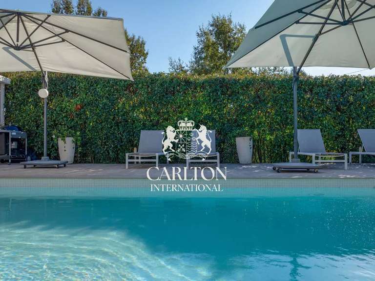 Villa Mougins - 4 bedrooms - 235m²