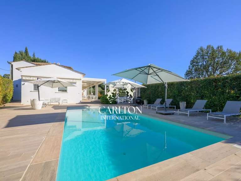 Villa Mougins - 4 bedrooms - 235m²