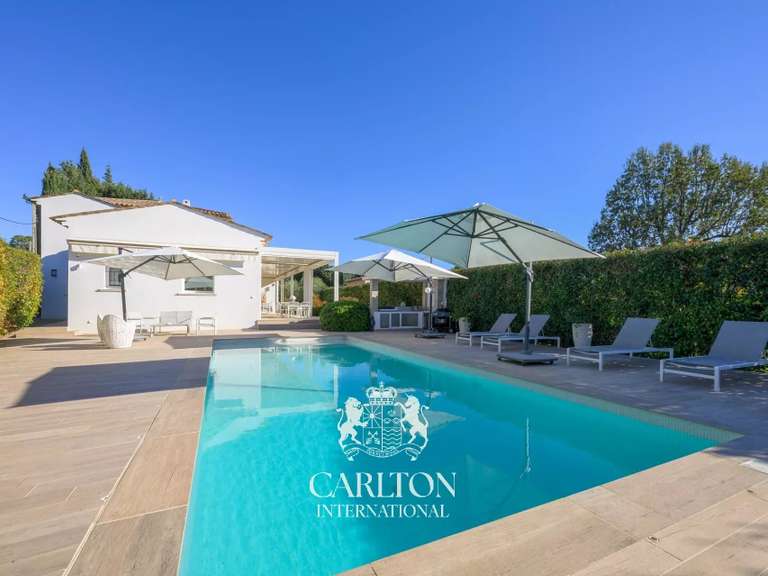 Villa Mougins - 4 bedrooms - 235m²
