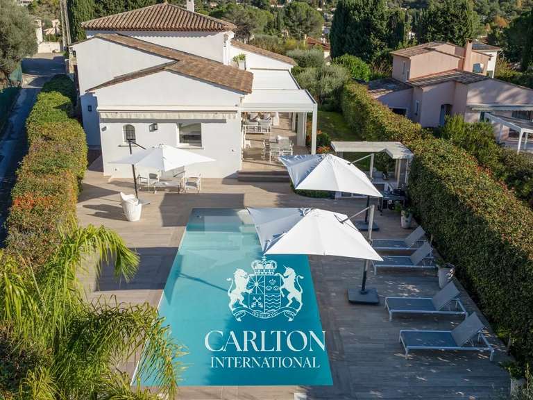 Villa Mougins - 4 bedrooms - 235m²
