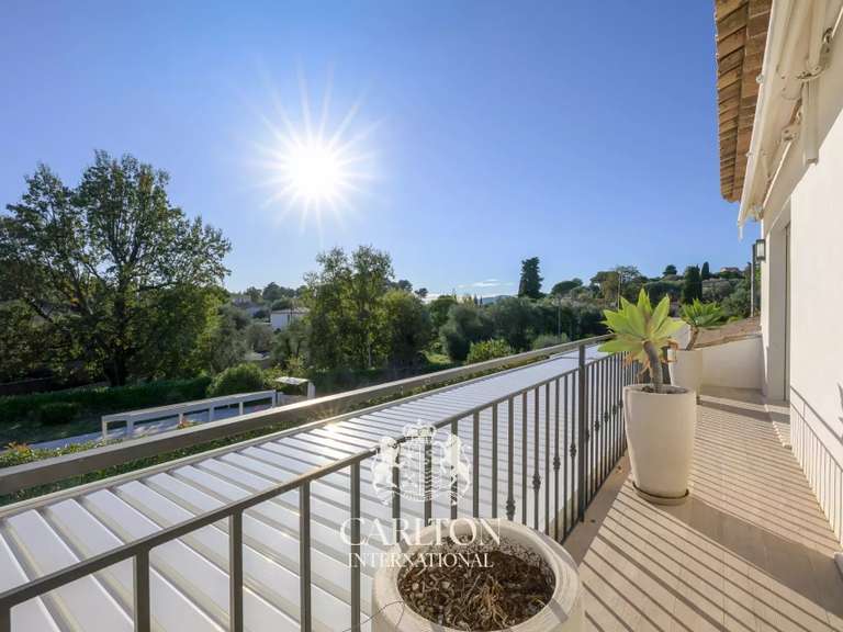 Villa Mougins - 4 bedrooms - 235m²