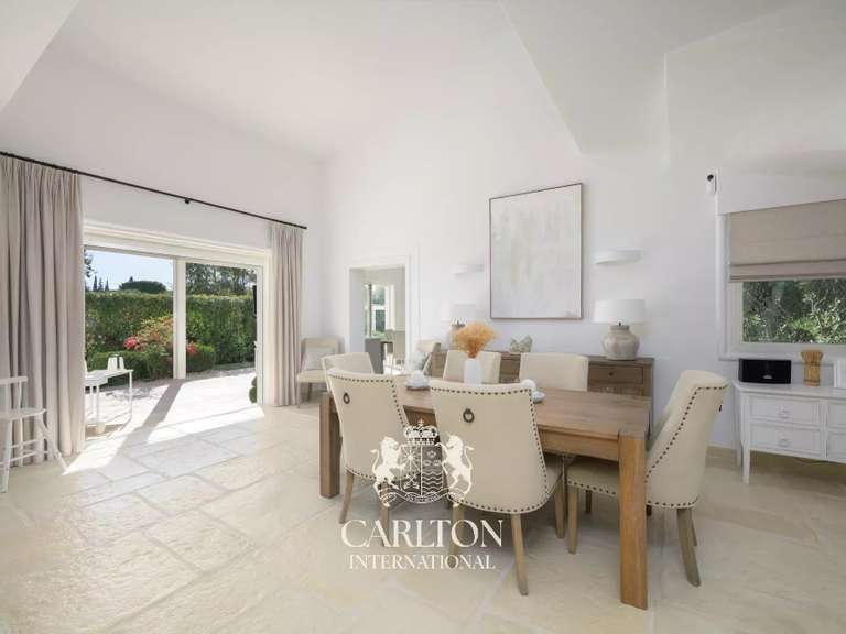 Villa Mougins - 4 bedrooms - 235m²