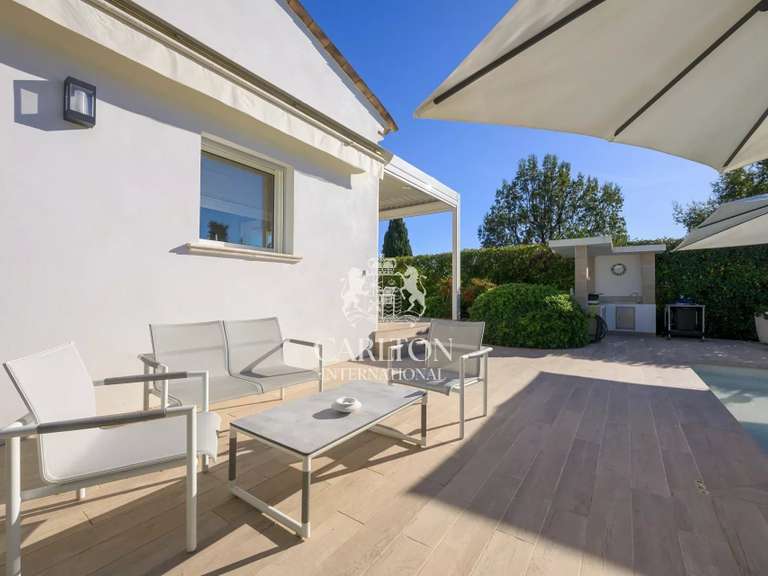 Villa Mougins - 4 bedrooms - 235m²