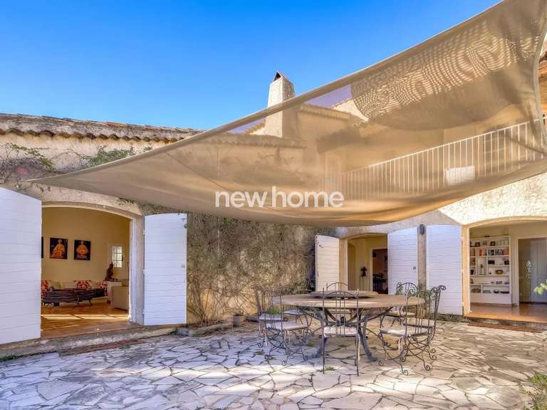 Villa Mougins - 4 bedrooms - 240m²