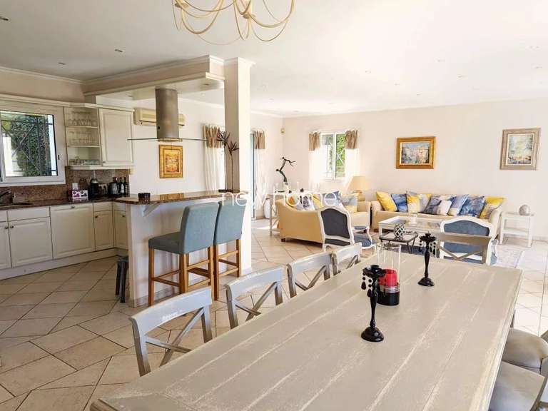 Villa Mougins - 6 chambres - 248m²