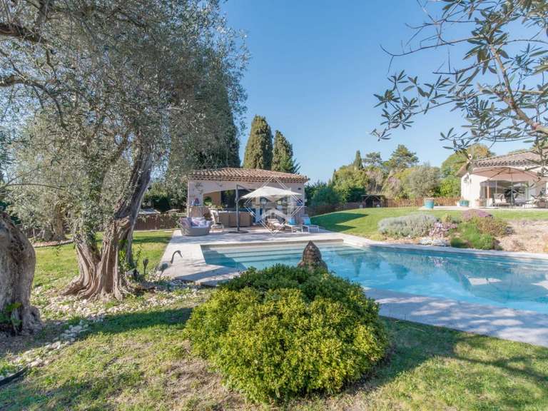 Villa Mougins - 5 bedrooms - 225m²
