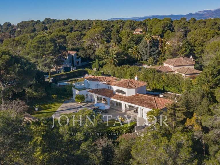 Villa Mougins - 4 bedrooms - 250m²