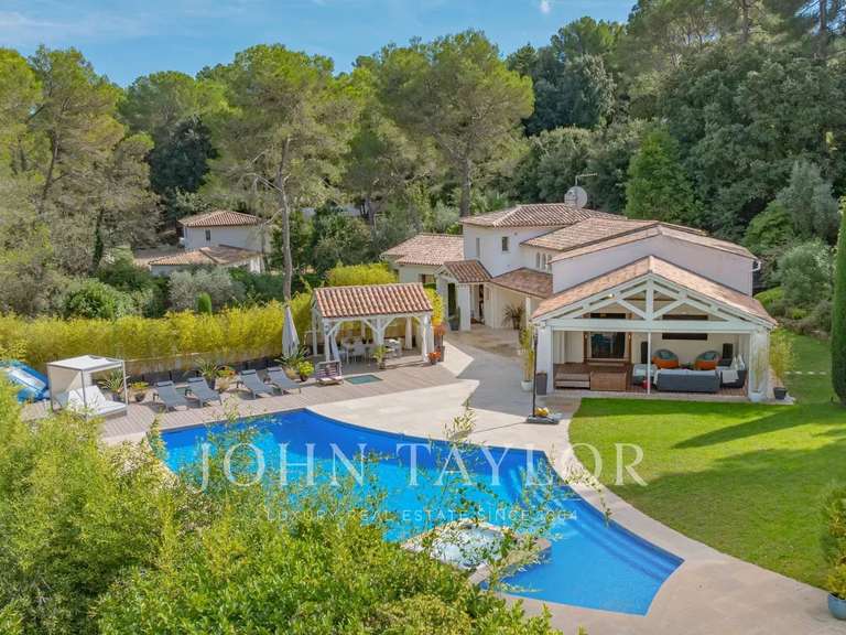 Villa Mougins - 7 bedrooms - 360m²
