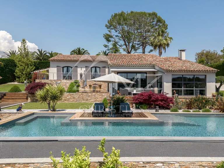 Villa Mougins - 5 chambres - 244m²