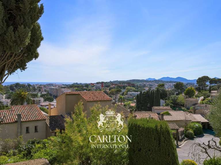 Villa with Sea view Mougins - 3 bedrooms - 94m²