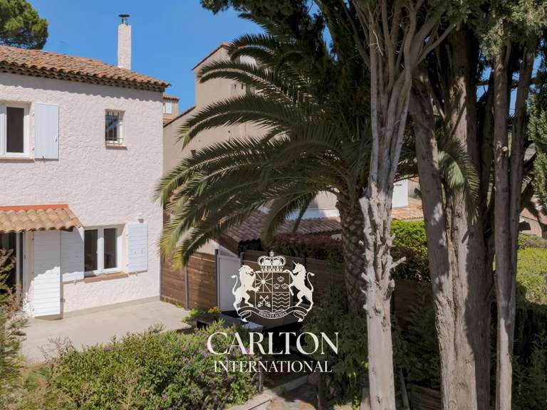 Villa with Sea view Mougins - 3 bedrooms - 94m²