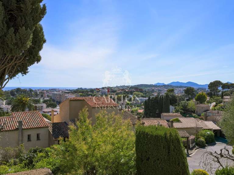 Villa with Sea view Mougins - 3 bedrooms - 94m²