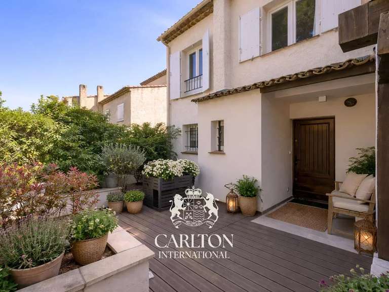 Villa with Sea view Mougins - 3 bedrooms - 94m²