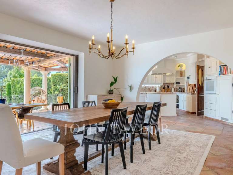 Villa Mougins - 5 bedrooms - 440m²