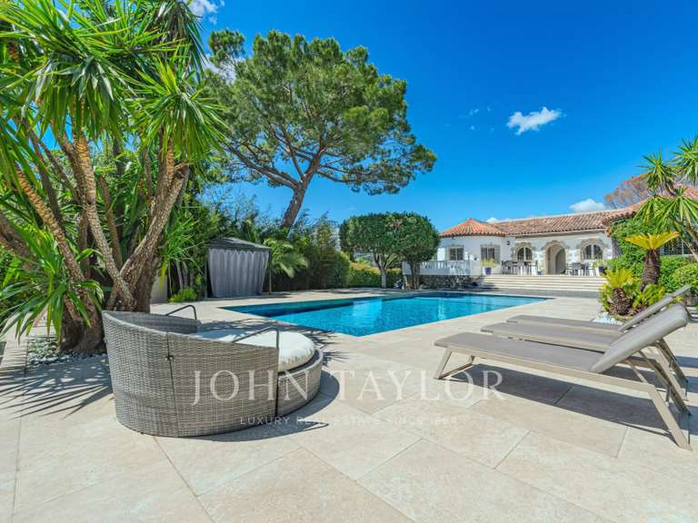 Villa Mougins - 5 chambres - 266m²