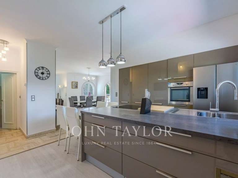 Villa Mougins - 5 chambres - 266m²