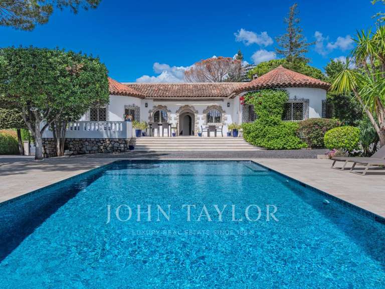 Villa Mougins - 5 chambres - 266m²