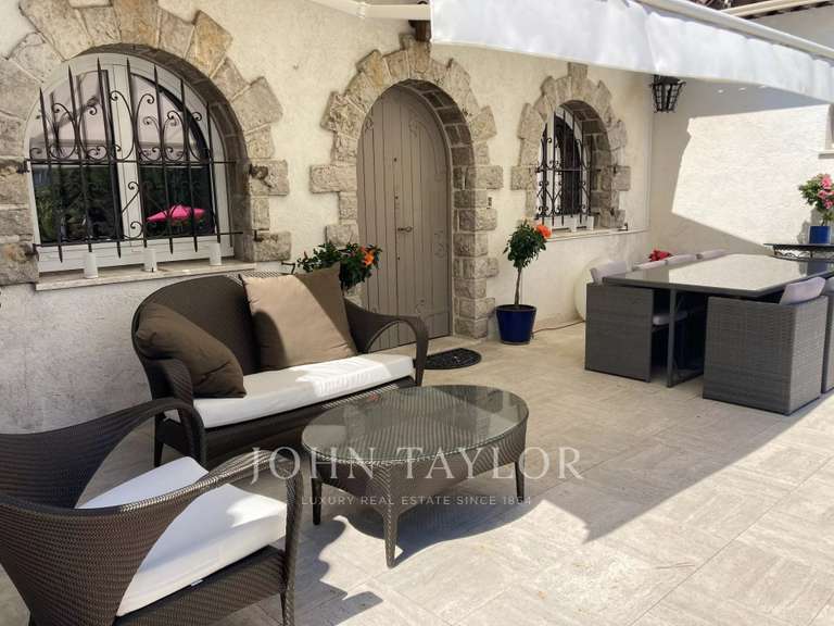 Villa Mougins - 5 chambres - 266m²