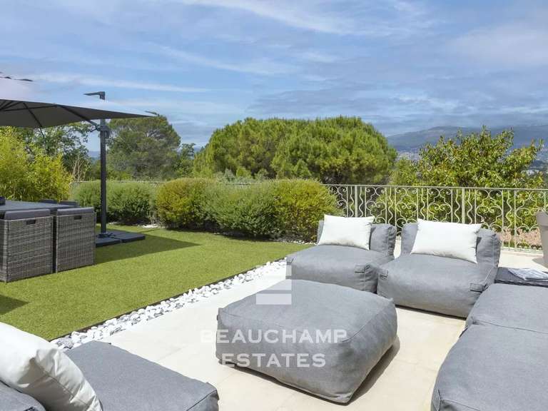 Villa Mougins - 5 bedrooms - 220m²