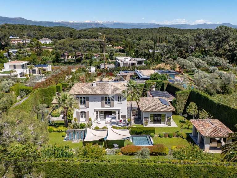 Villa Mougins - 4 bedrooms - 290m²
